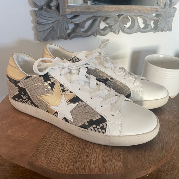 JustFab - White/Gold Snakeskin Sneakers - Picture 1 of 4